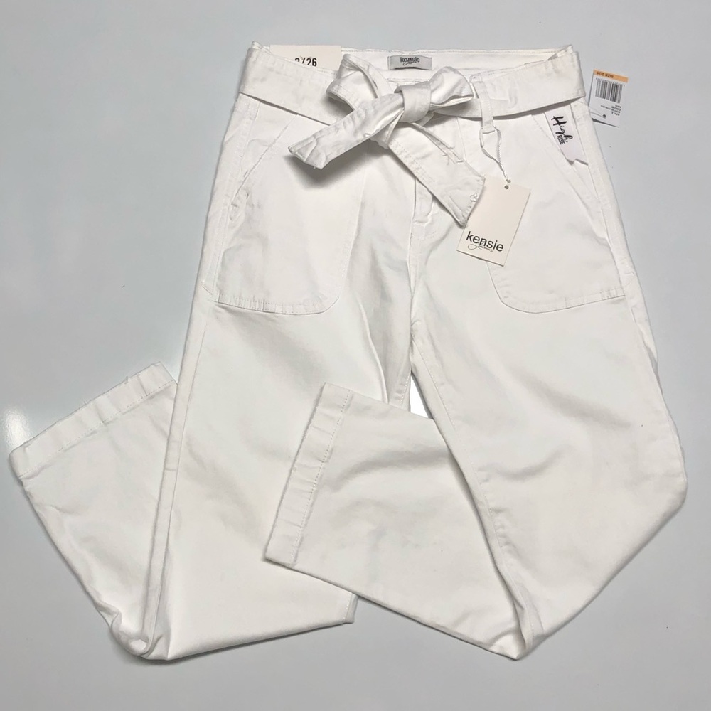 kensie jeans, high rise crop White Belted pants size 2/26